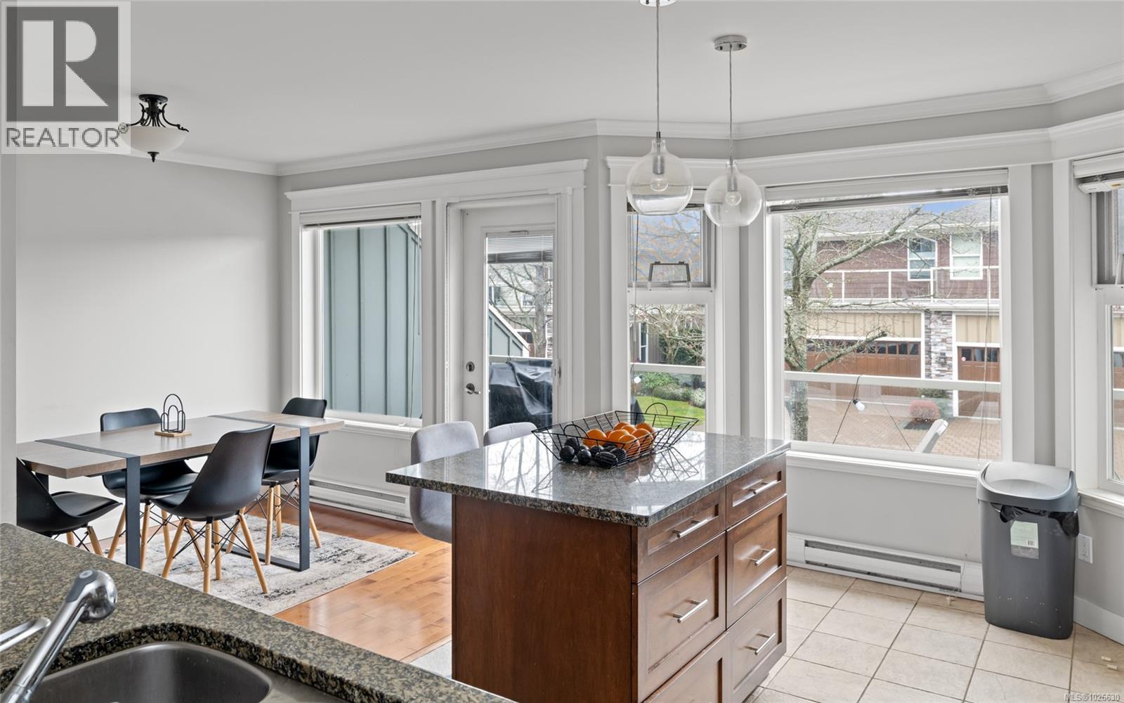 525 Heatherdale Lane - 5