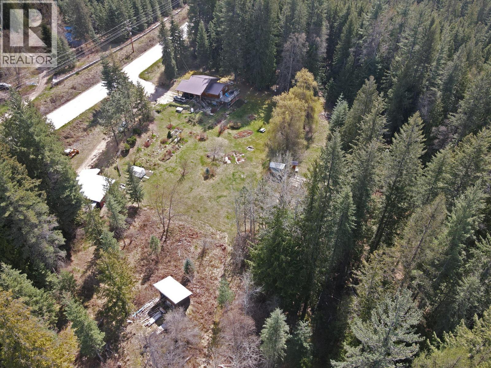 8481 6 Highway - 44