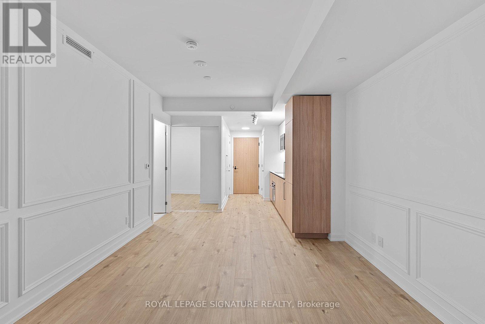 #314 35 PARLIAMENT STREET - 11
