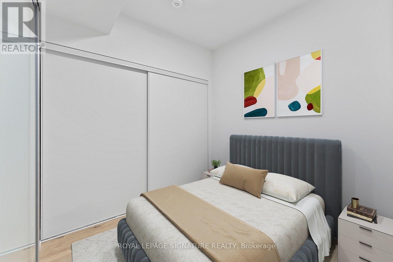 #314 35 PARLIAMENT STREET - 22