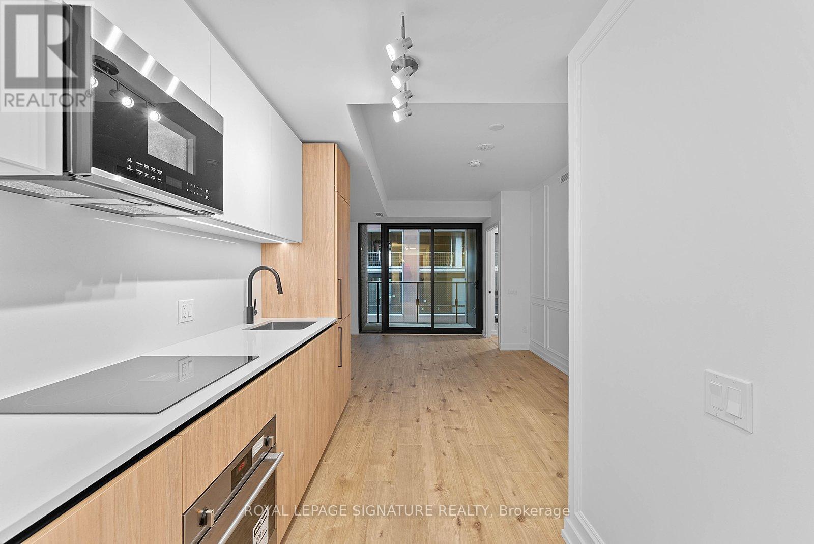 #314 35 PARLIAMENT STREET - 4