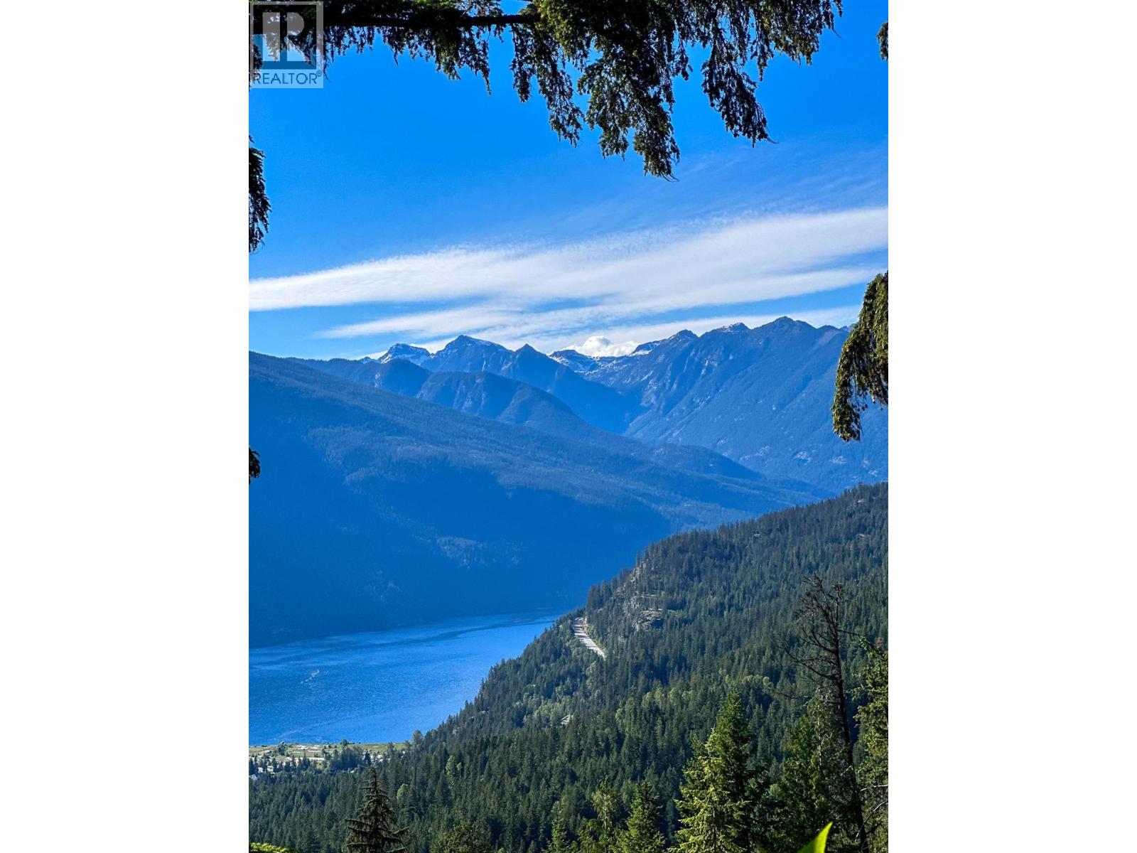 8907 MARTENS ROAD - 73