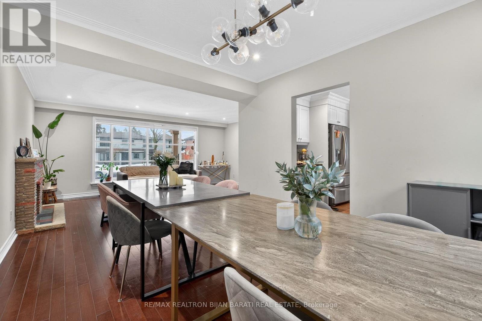215 GRANDVIEW AVENUE - 13
