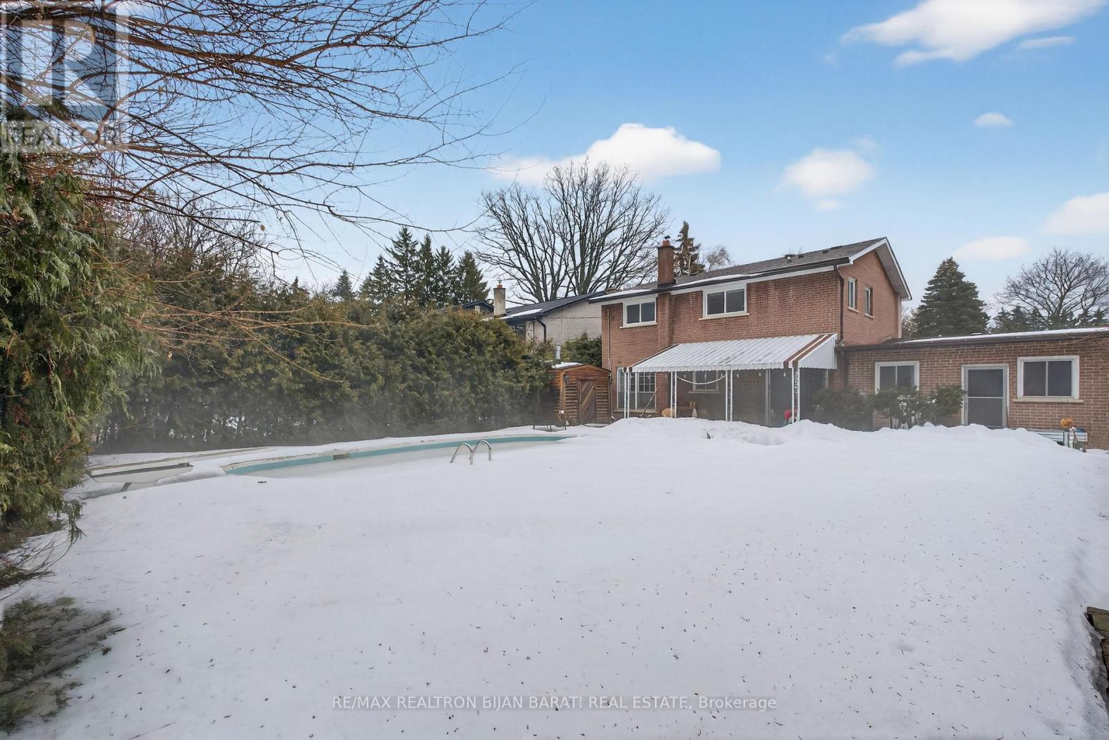 215 GRANDVIEW AVENUE - 39