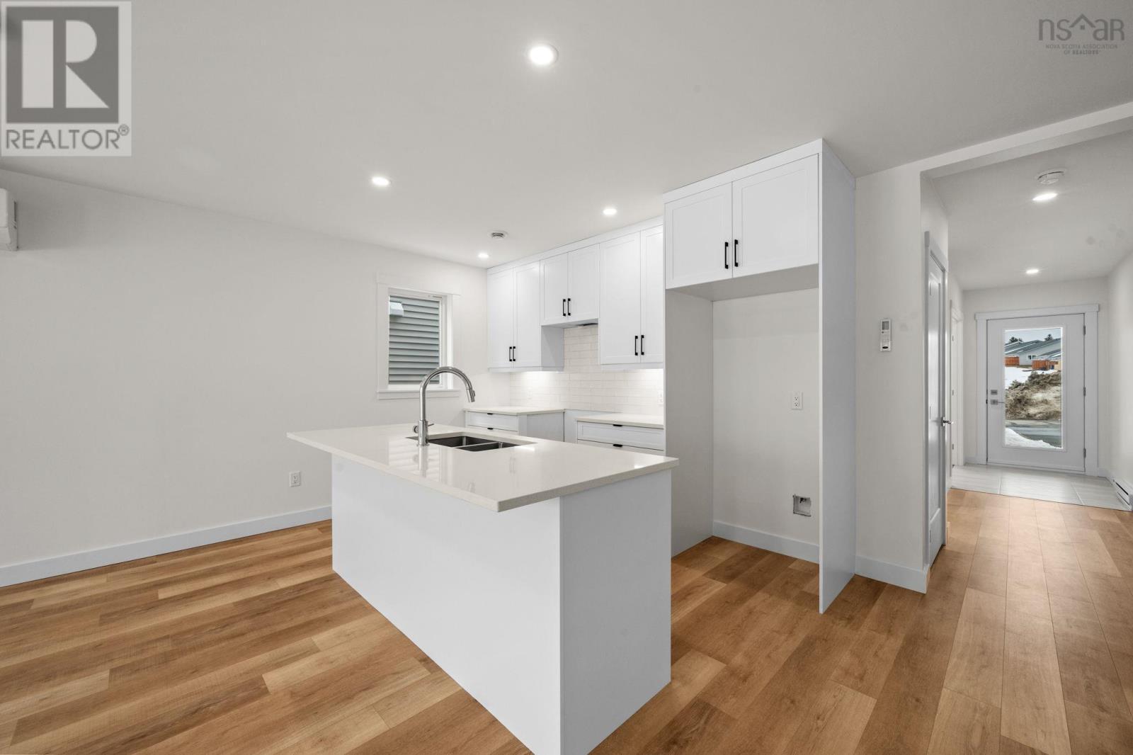 Property 9 of 31 of 206 Sailors Trail