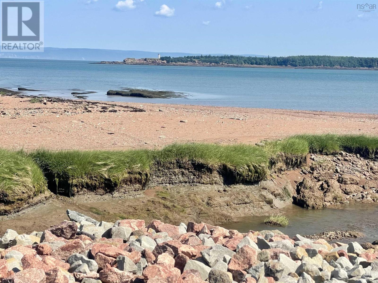 Property 31 of 43 of 2432 Apple River Road