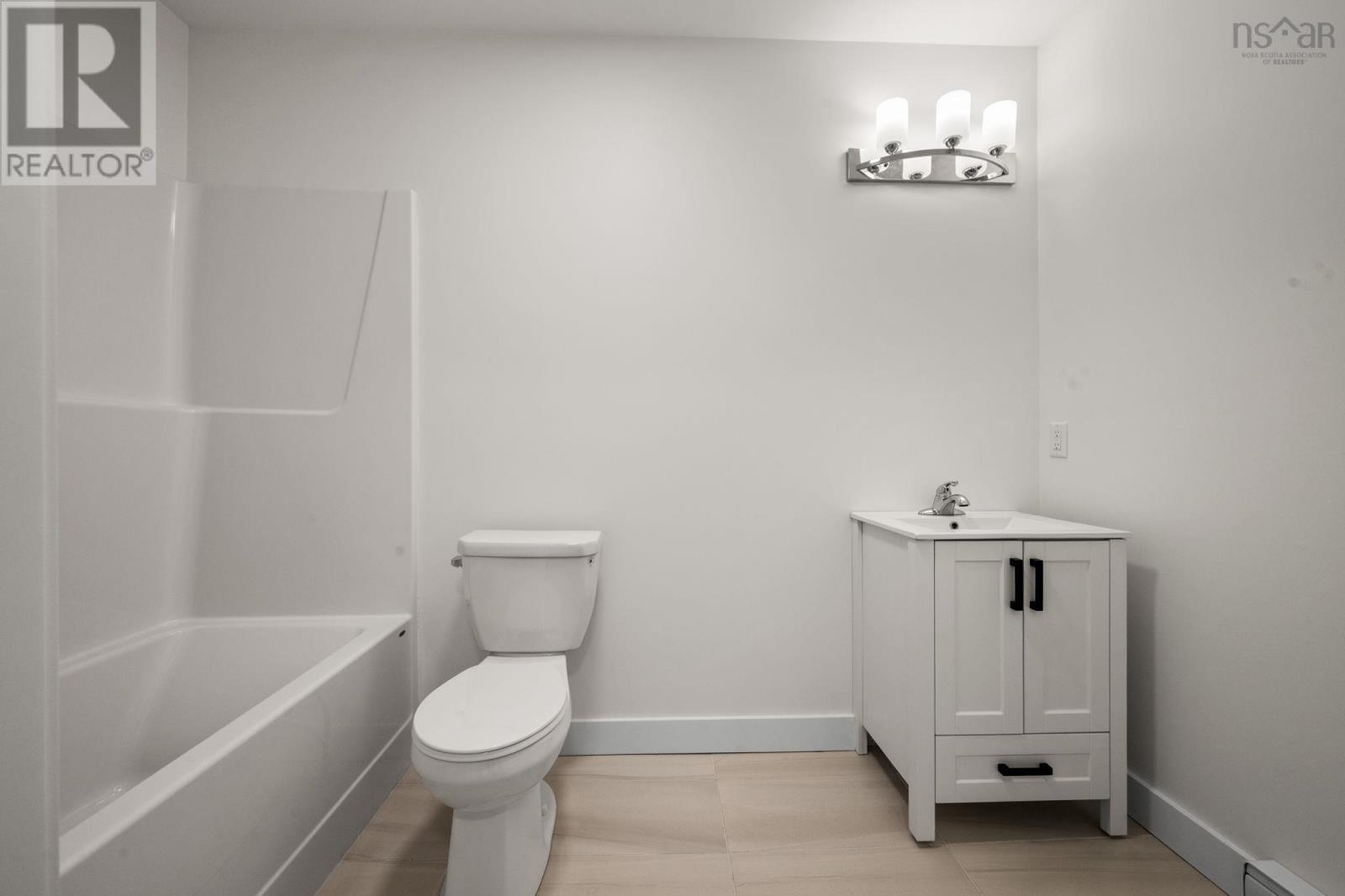 Property 7 of 31 of 206 Sailors Trail