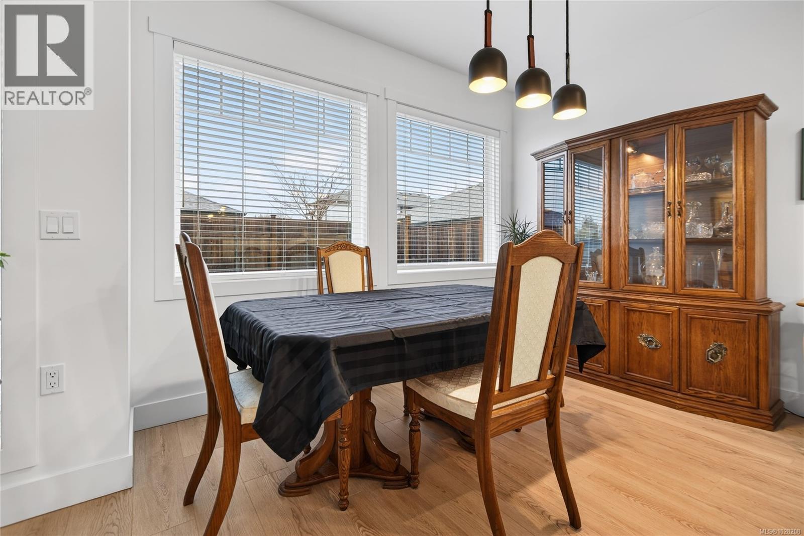 873 Aspen Rd - 8