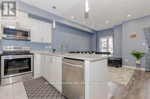 9 HISCOTT DRIVE - 22