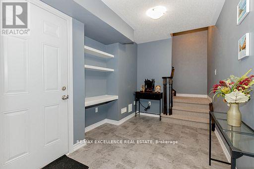 9 HISCOTT DRIVE - 9