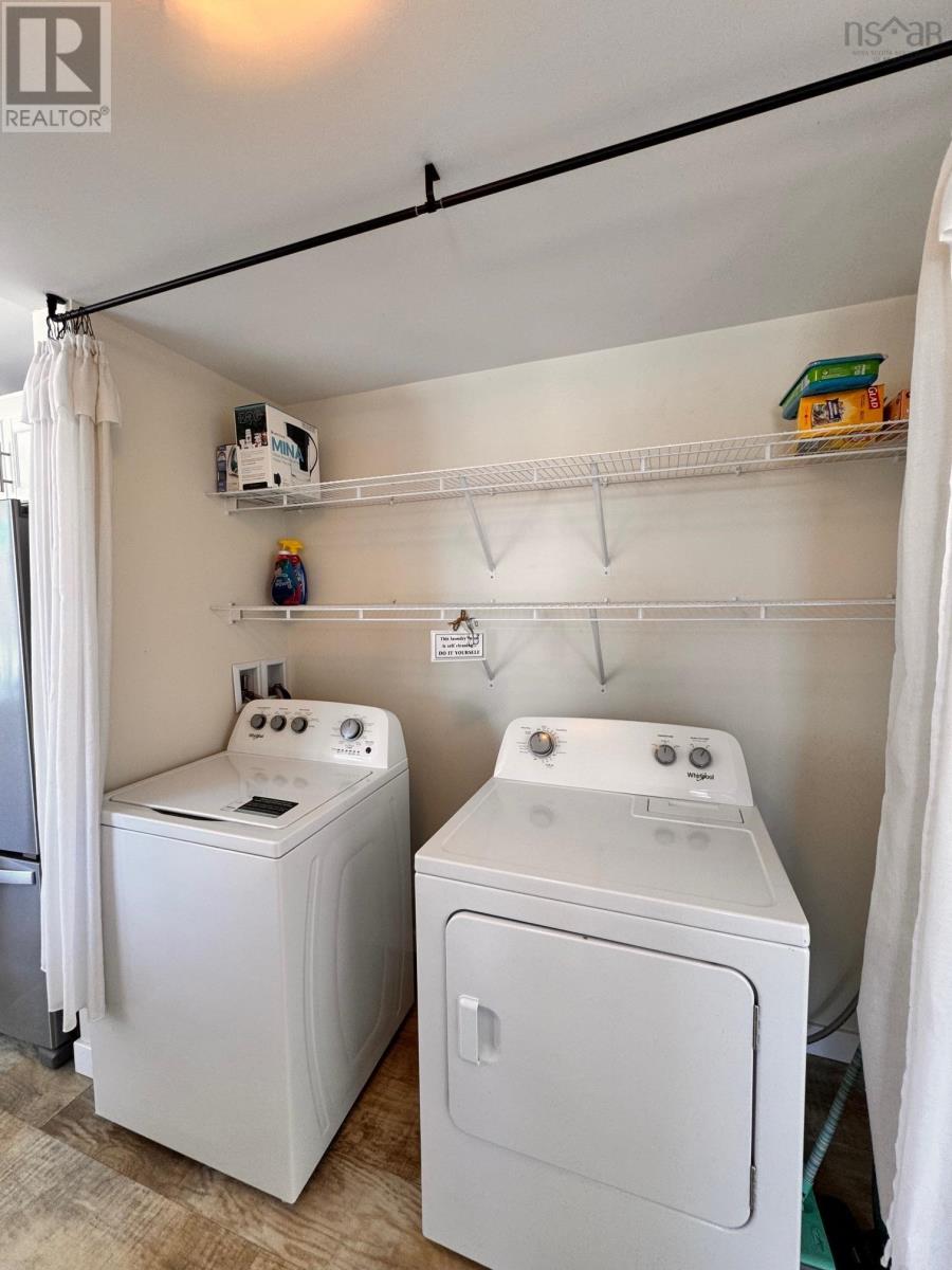 Property 37 of 48 of 62 Mash Lane