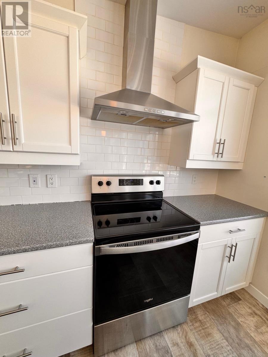 Property 39 of 48 of 62 Mash Lane