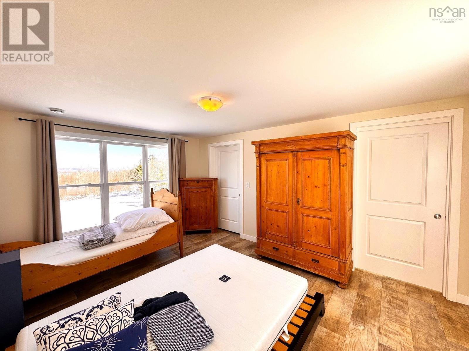 Property 43 of 48 of 62 Mash Lane