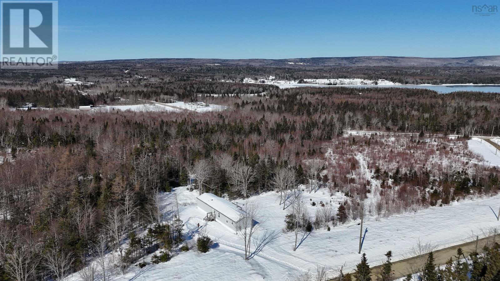 Property 5 of 48 of 62 Mash Lane