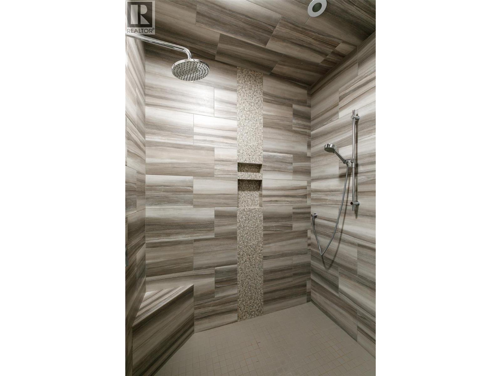 2822 Ourtoland Road, West Kelowna