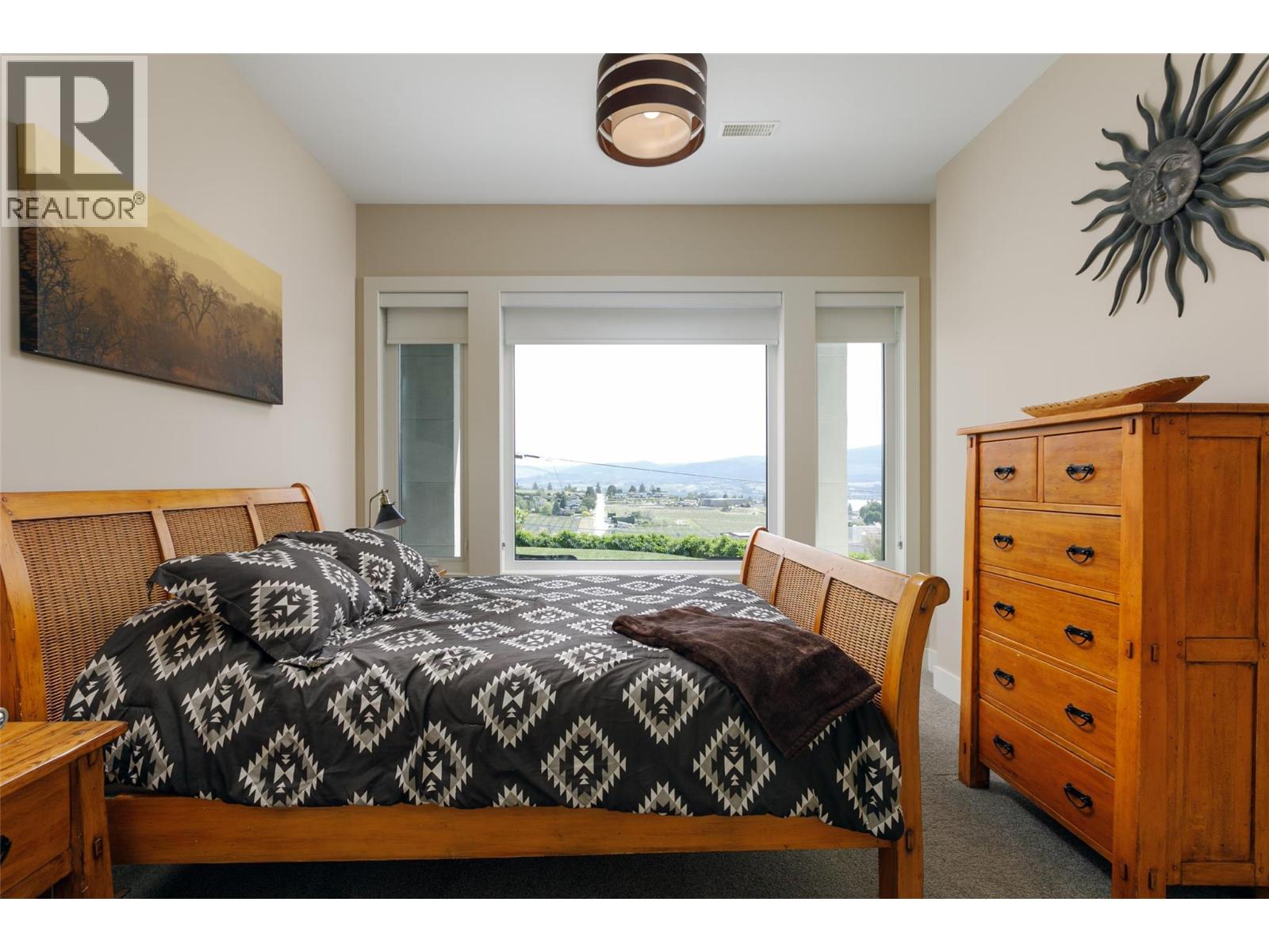 2822 Ourtoland Road, West Kelowna