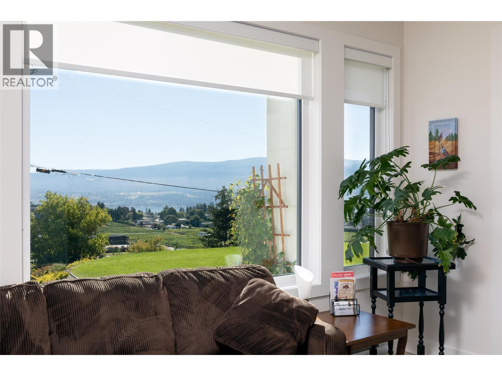 2822 Ourtoland Road, West Kelowna