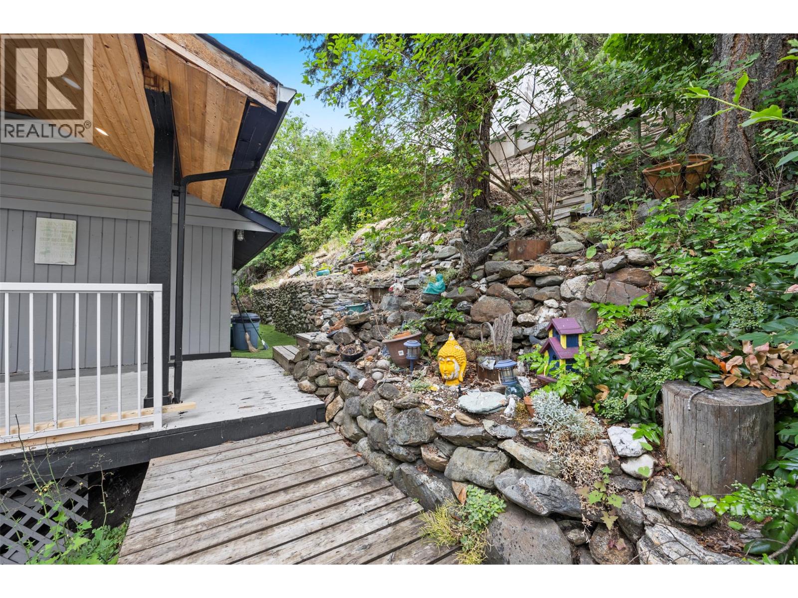 2291 Chief Atahm Drive, Adams Lake