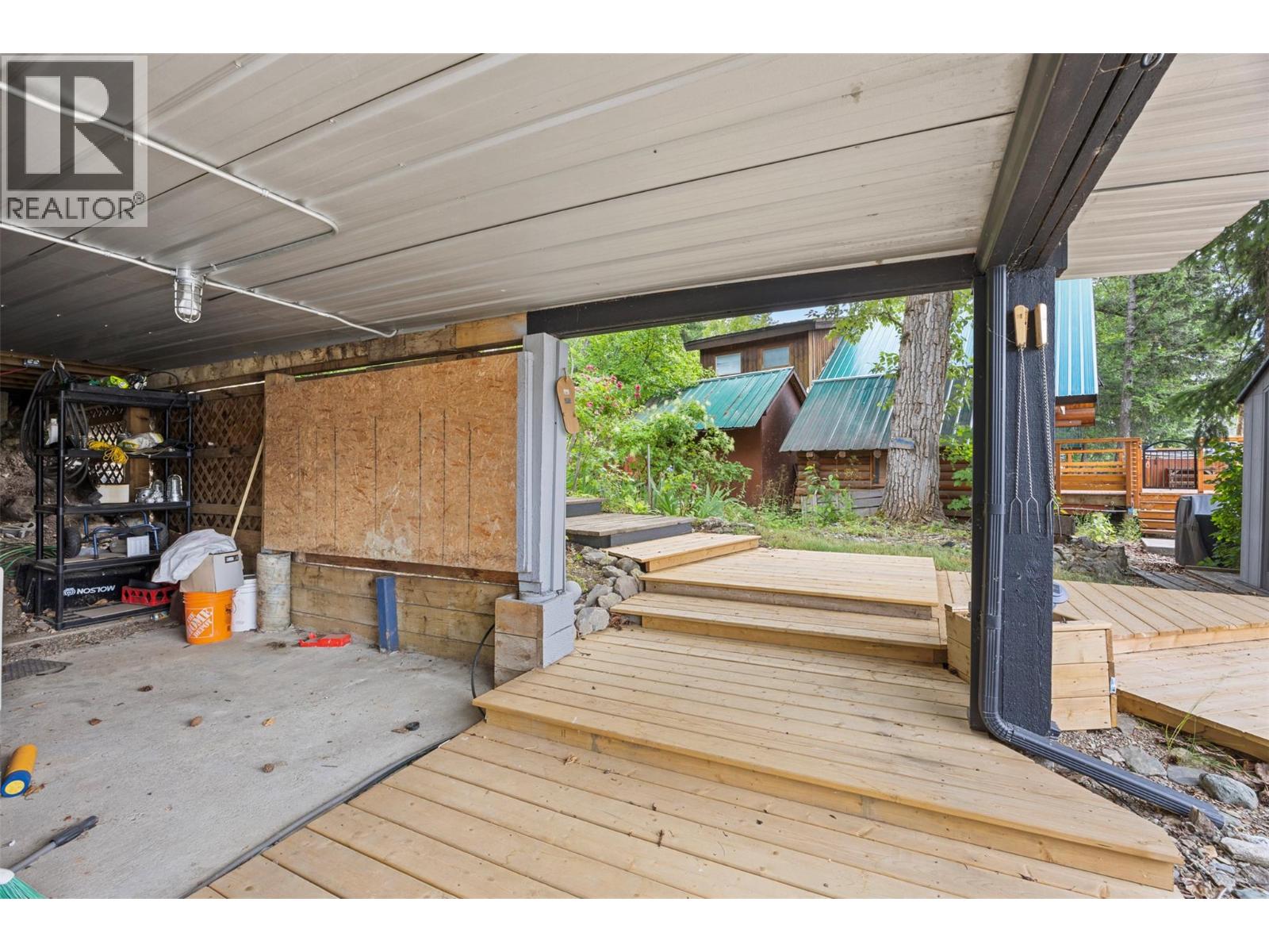 2291 Chief Atahm Drive, Adams Lake