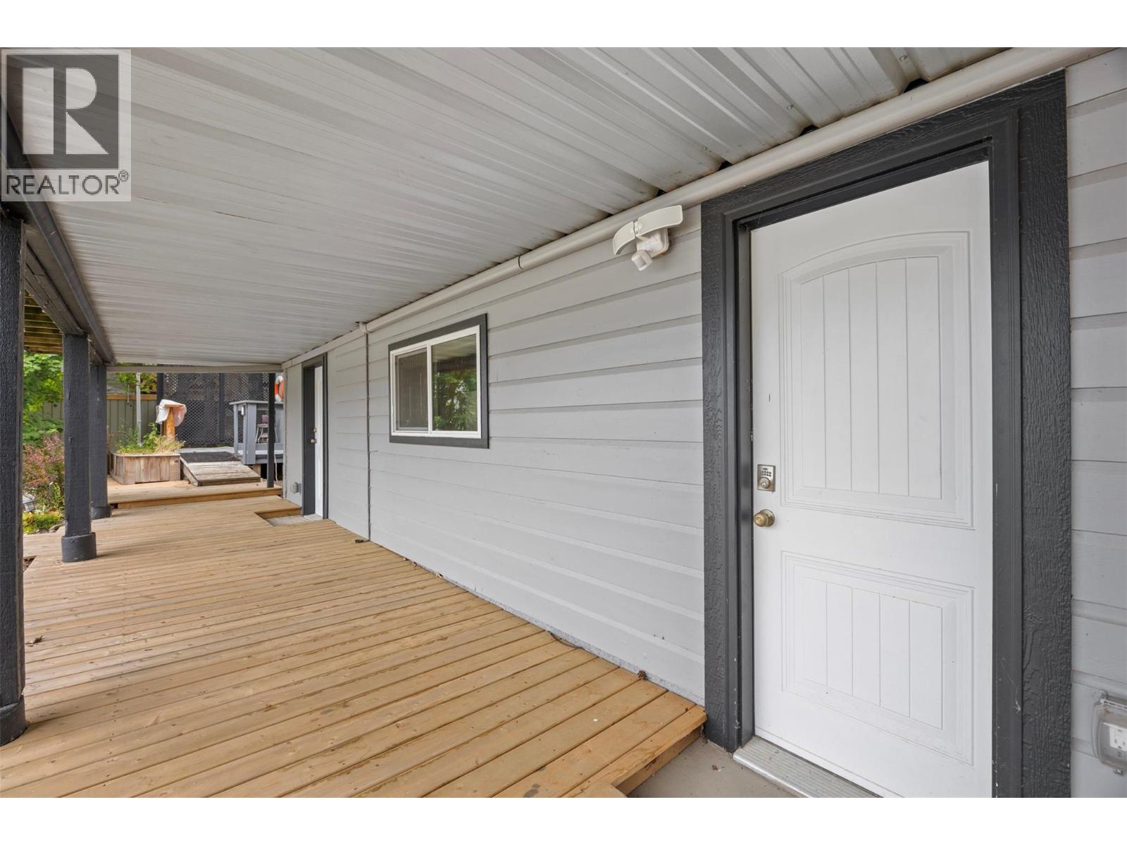 2291 Chief Atahm Drive, Adams Lake