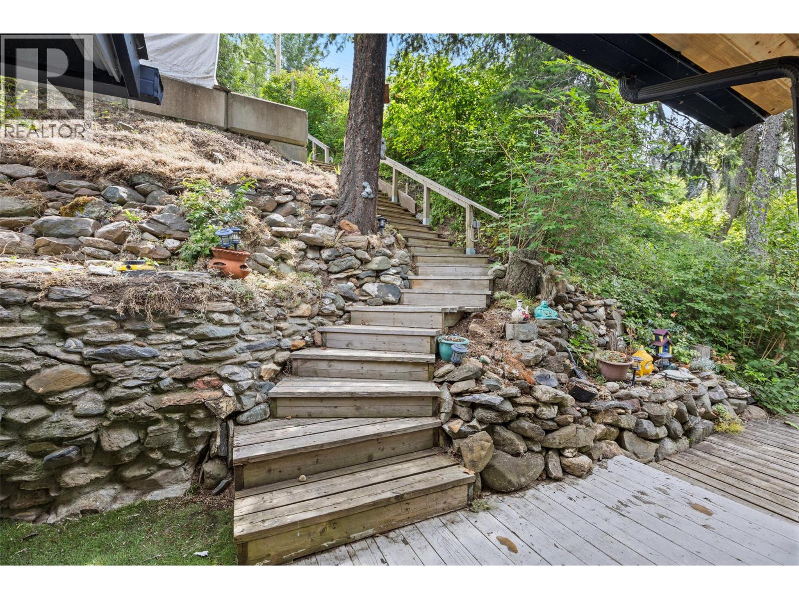 2291 Chief Atahm Drive, Adams Lake