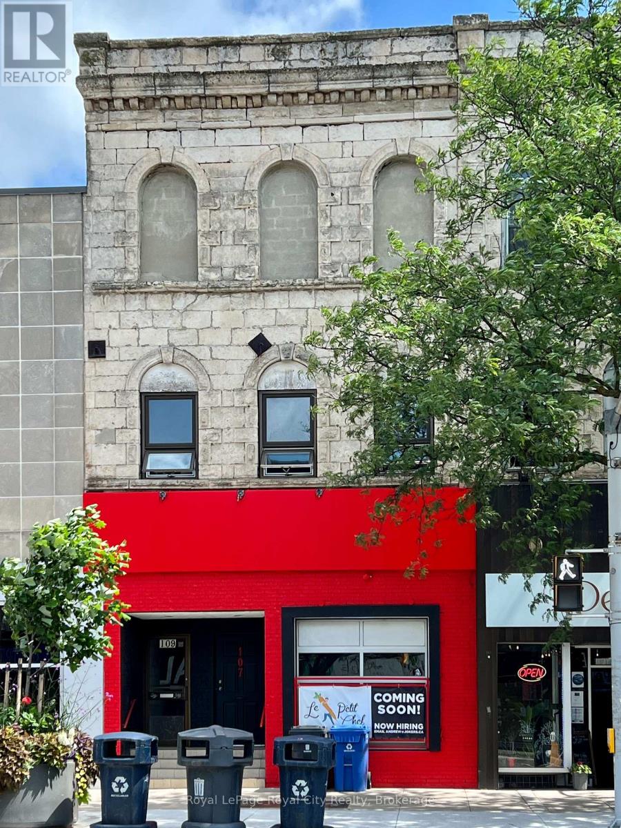 107 WYNDHAM STREET N