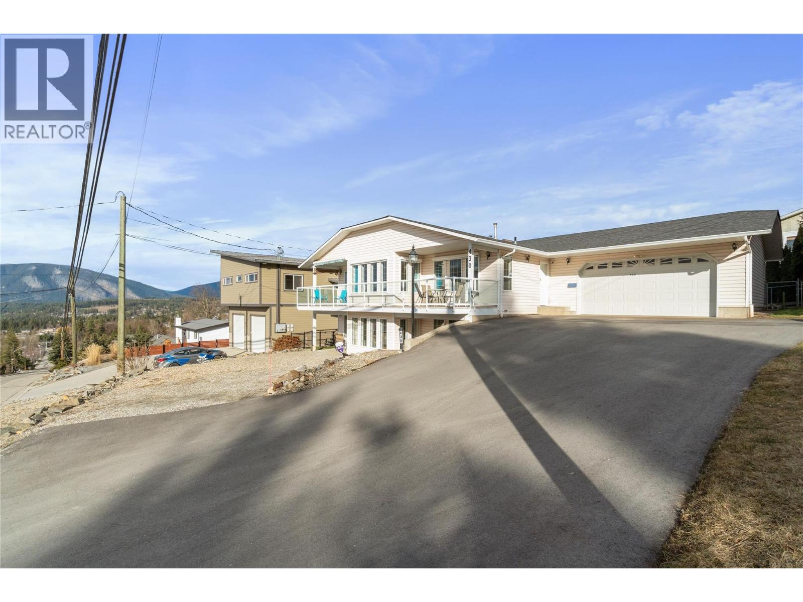 430 20 STREET SE - Image 3