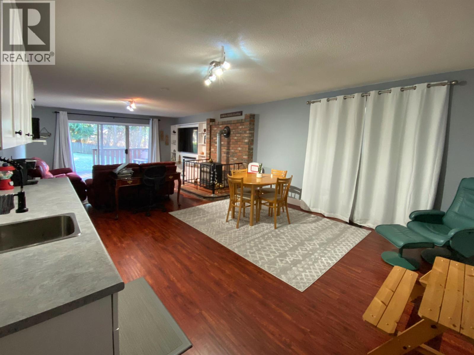 121 CADE PLACE - 13