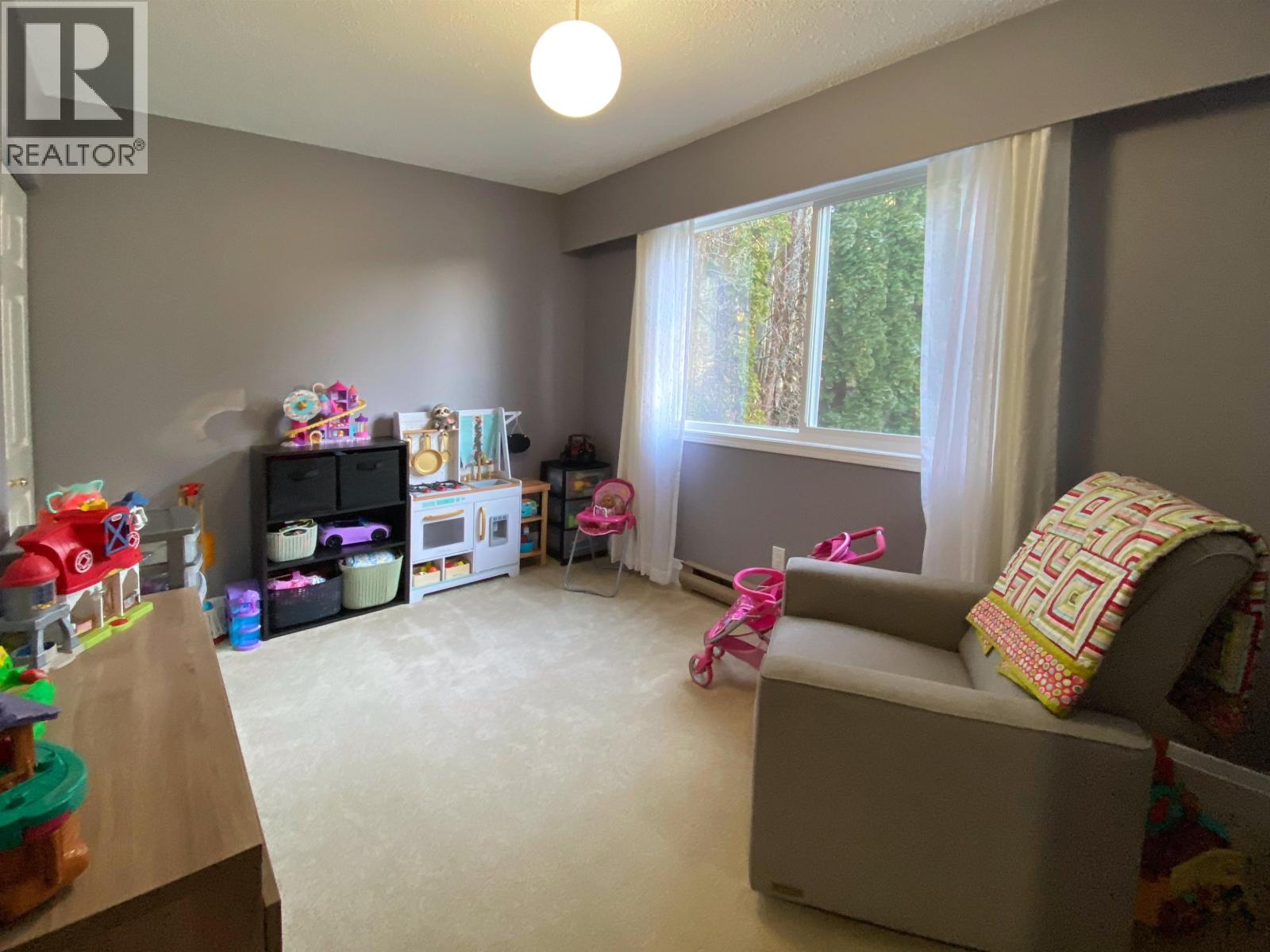 121 CADE PLACE - 26