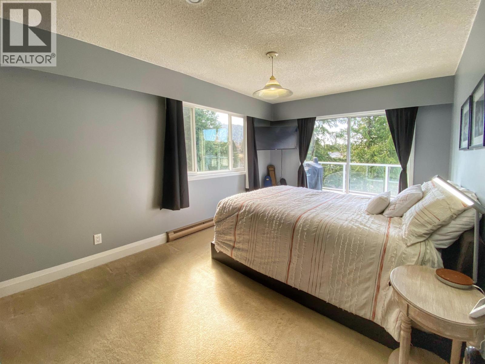 121 CADE PLACE - 23