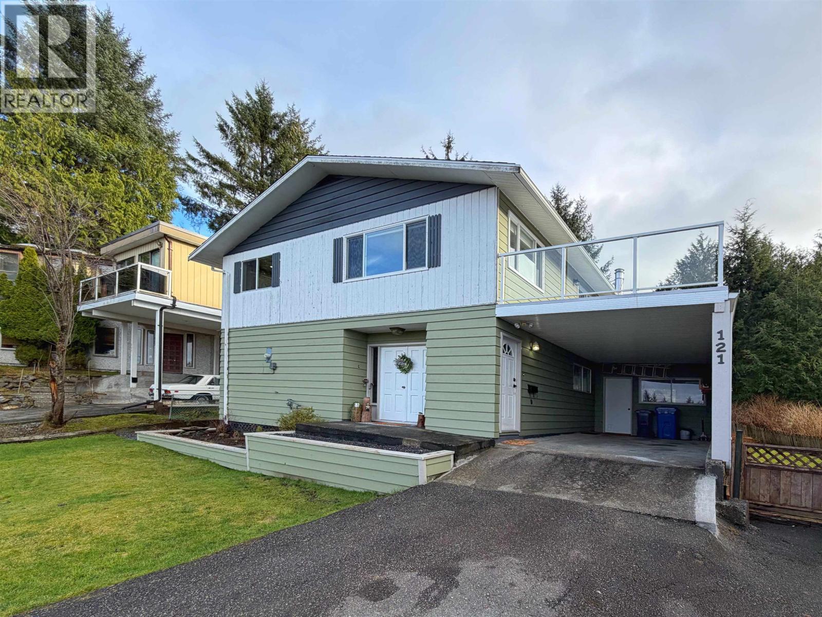 121 CADE PLACE - 1