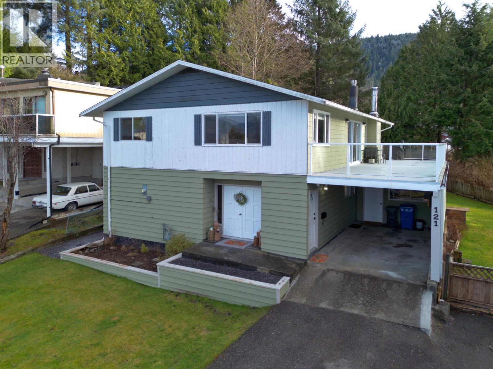 121 CADE PLACE - 17