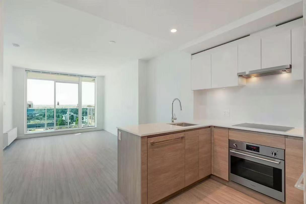 811 13615 FRASER Highway - photo 2