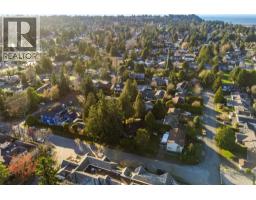 1304 Malibu Place, Delta, BC V4M3H9 Photo 6