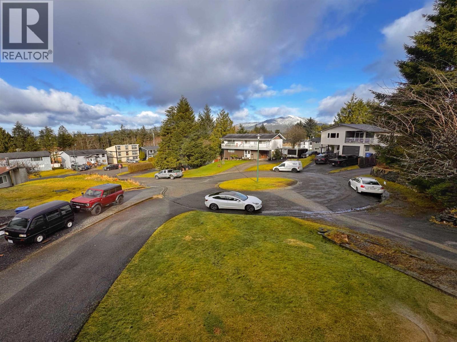 121 CADE PLACE - 3