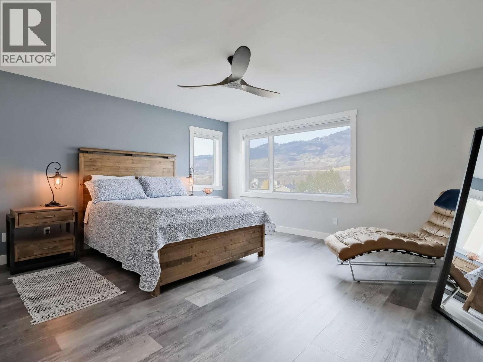7016 WREN Drive, Osoyoos