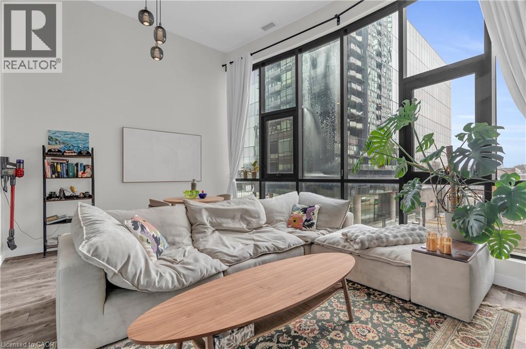 100 GARMENT Street Unit# 216