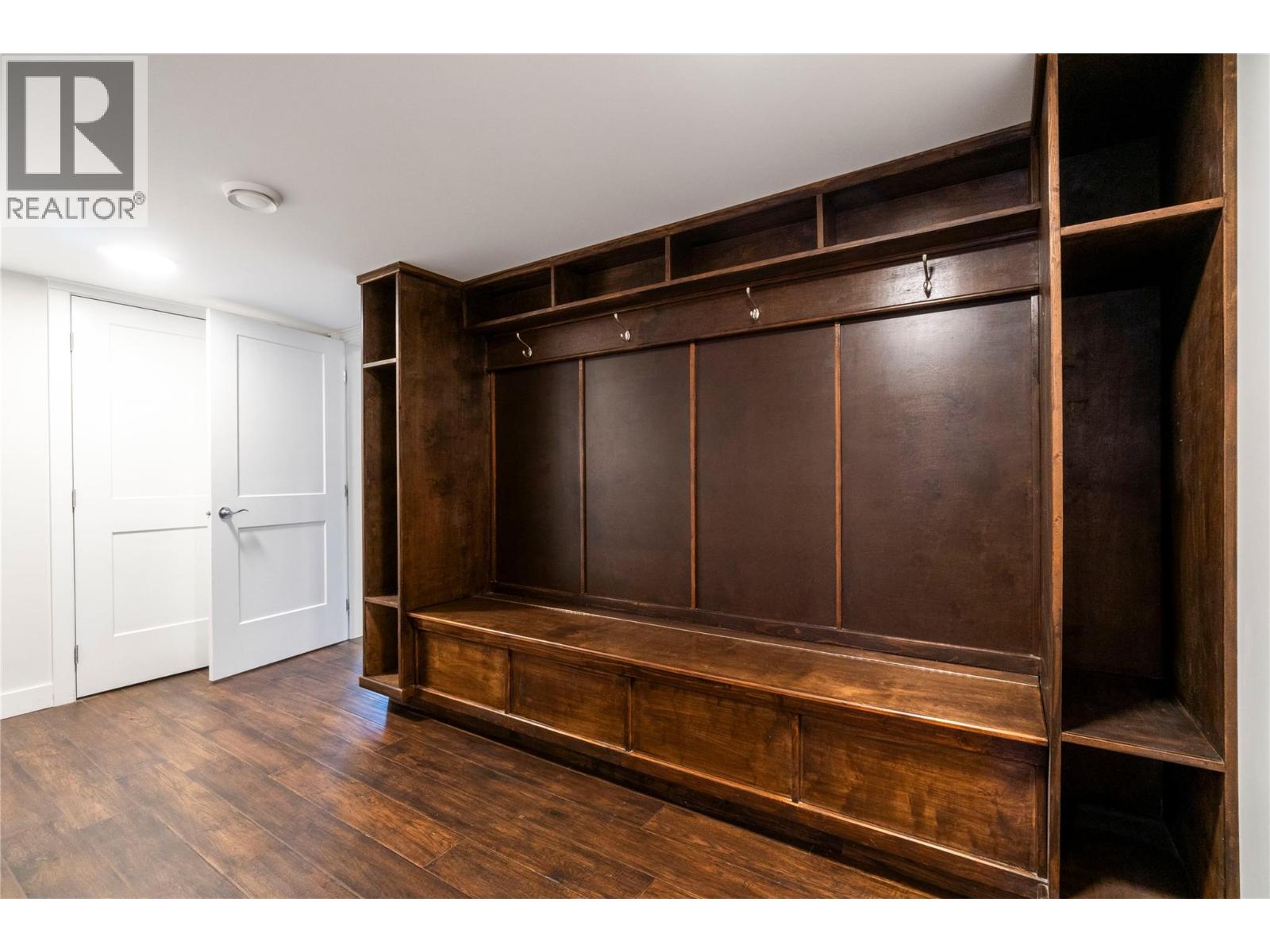 1140 23 Street SE, Salmon Arm