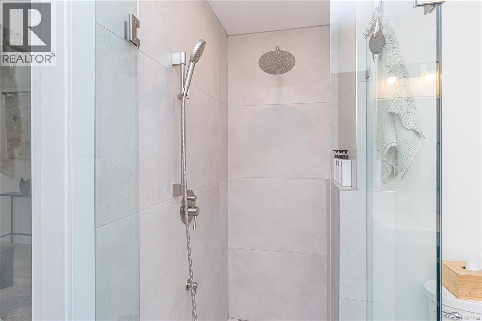 6012 Columbine Rd, Duncan