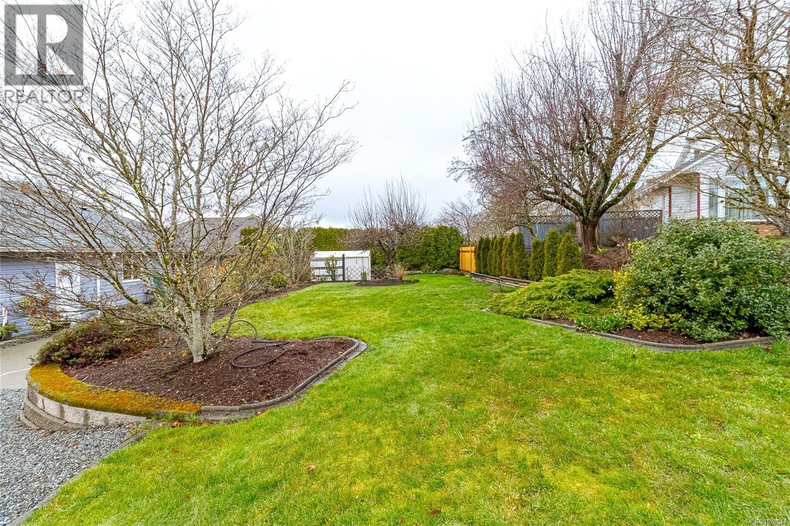 6012 Columbine Rd, Duncan