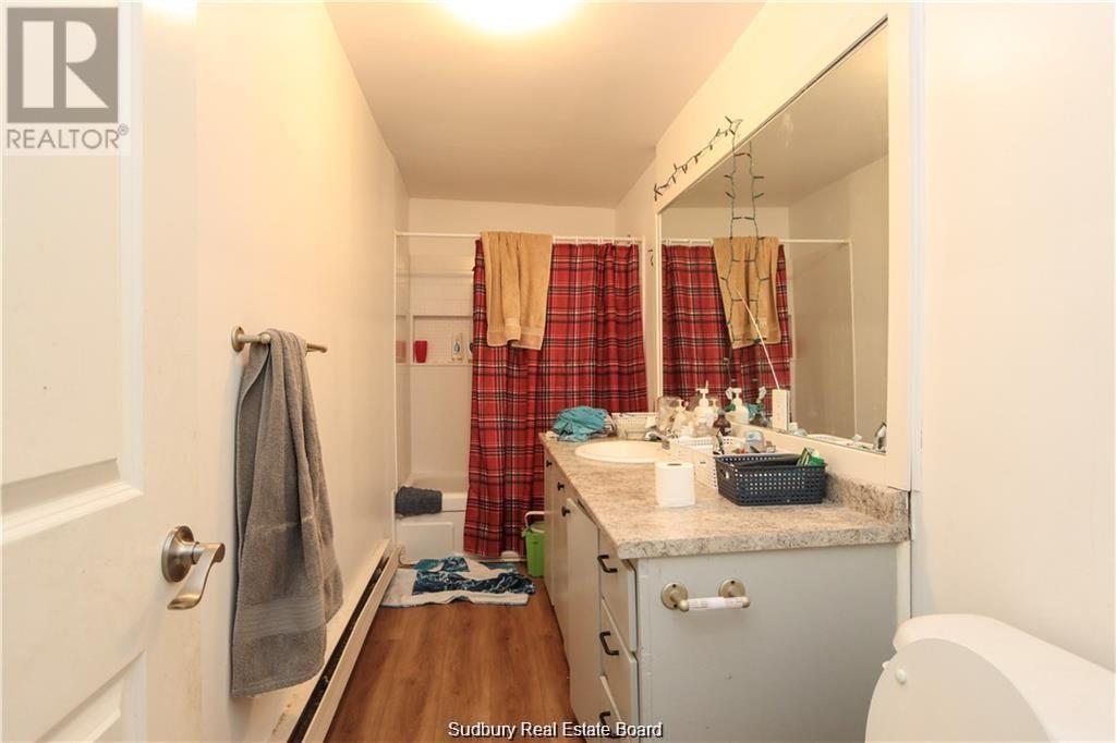 1663 Wendy Street - 37