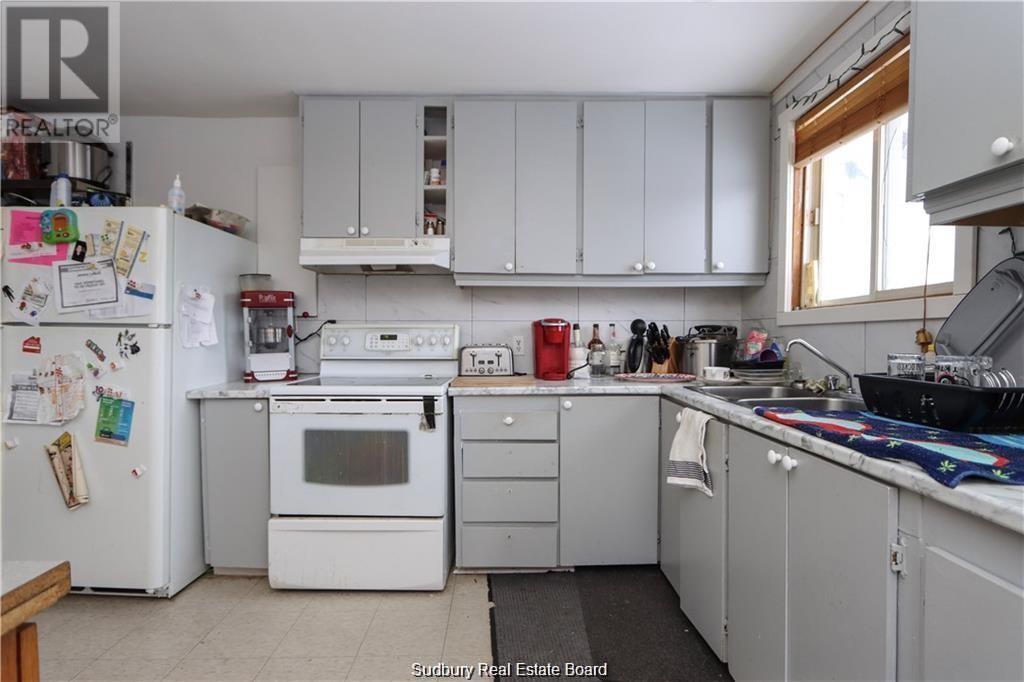 1663 Wendy Street - 41