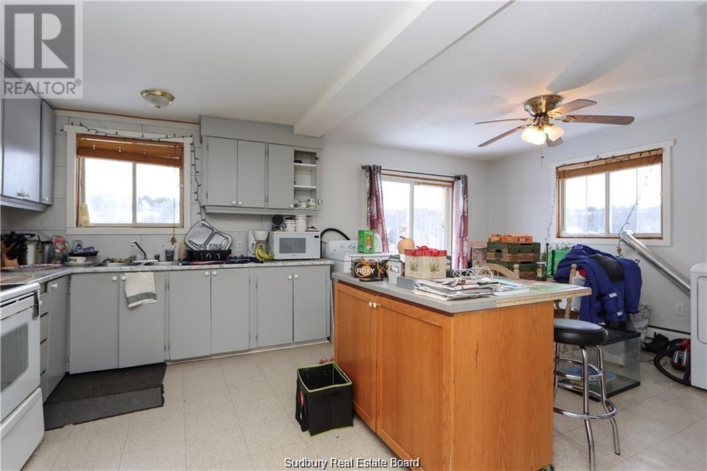 1663 Wendy Street - 39