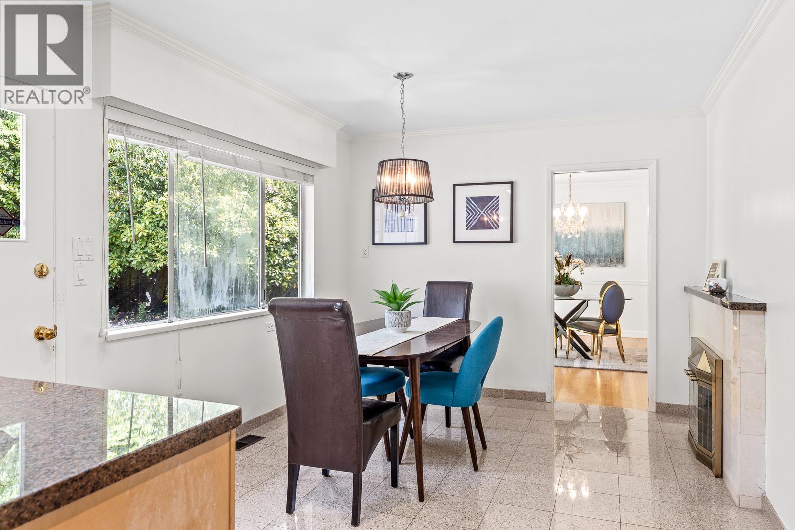 1211 CHARTWELL DRIVE, West Vancouver