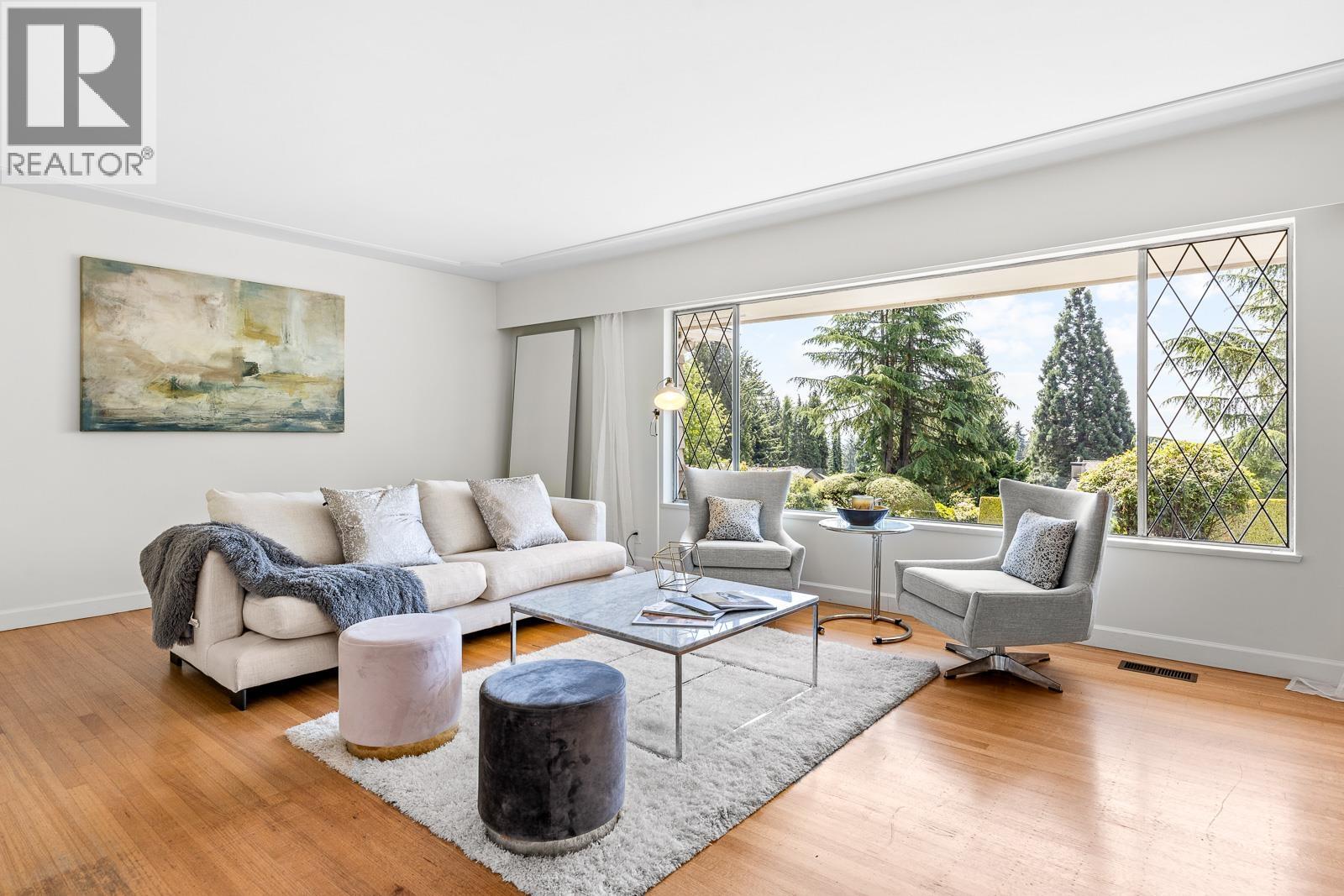 1211 CHARTWELL DRIVE, West Vancouver