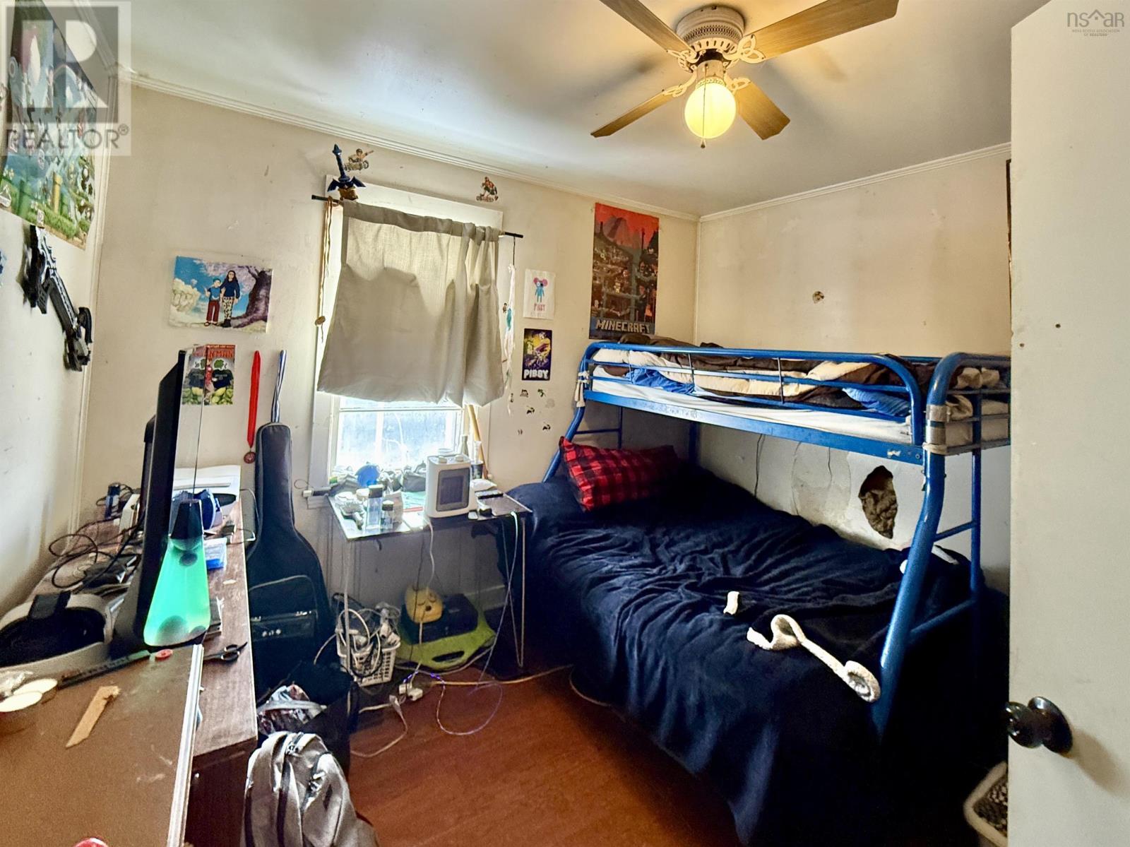 Property 15 of 20 of 2624 Highway 1