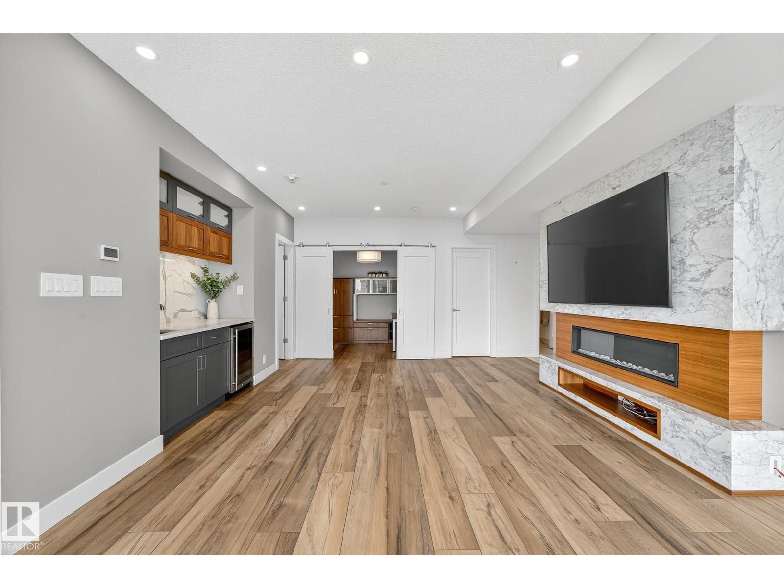 #705 14105 West Block Drive NW, Edmonton