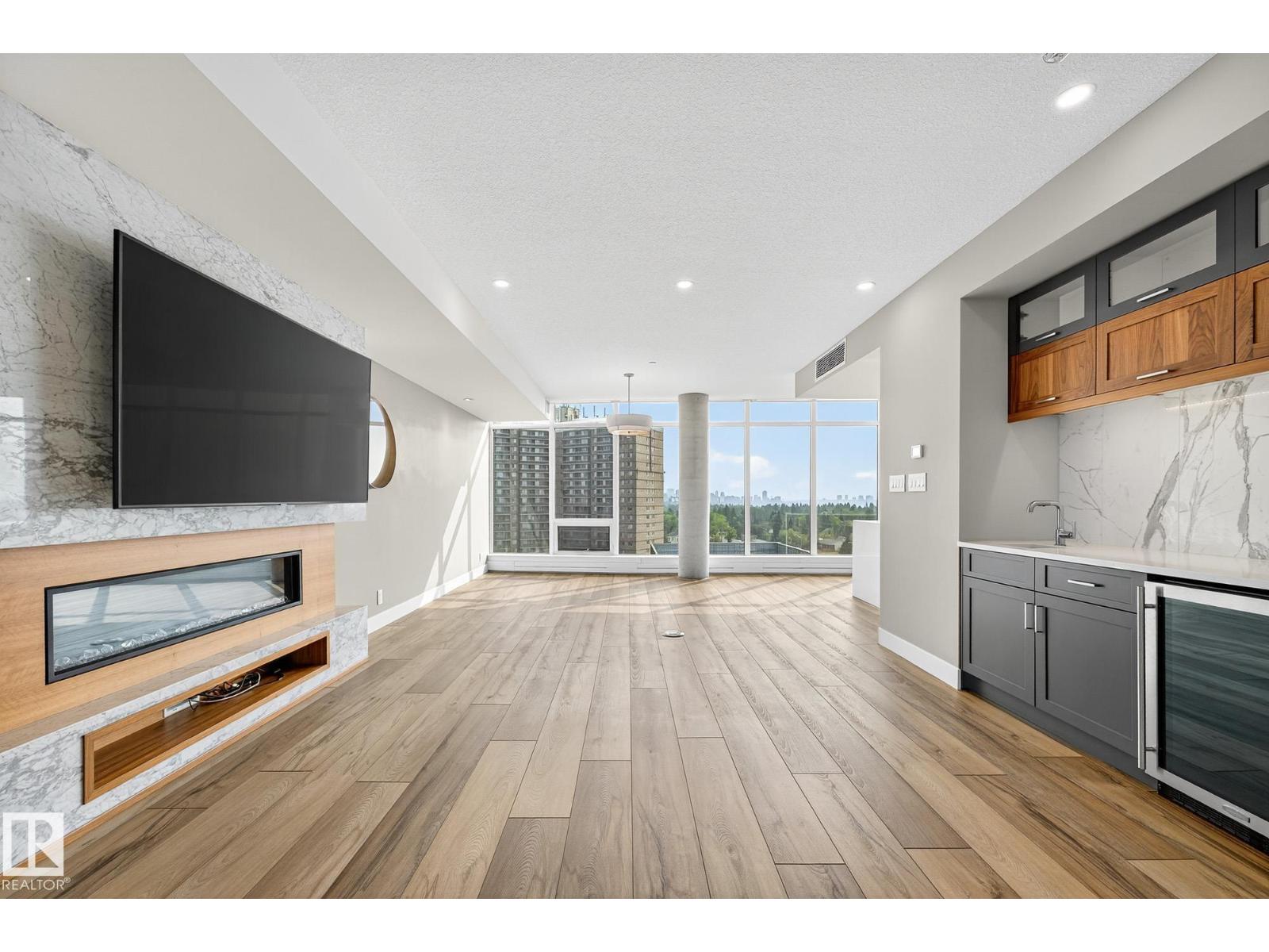 #705 14105 West Block Drive NW, Edmonton