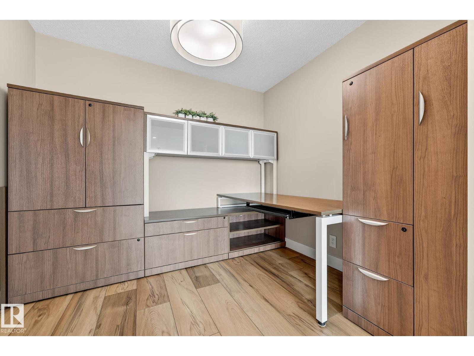 #705 14105 West Block Drive NW, Edmonton