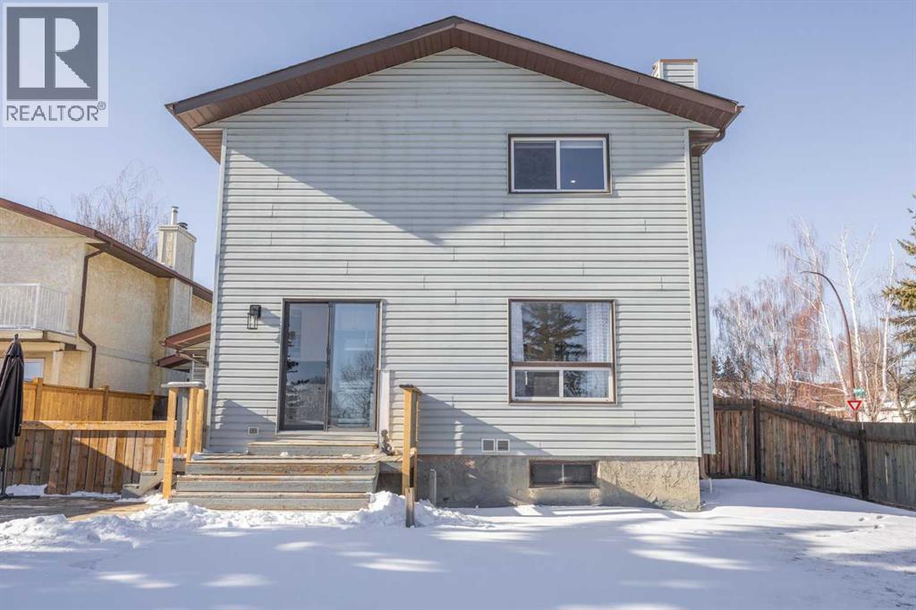 Single Family House for Sale in  Millbank Drive SW Millrise Calgary 